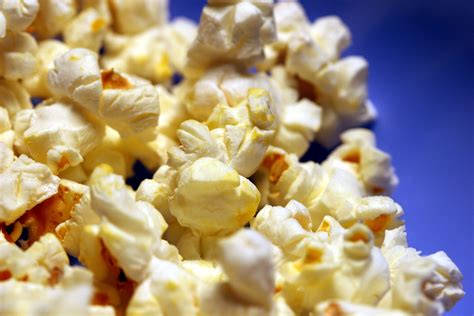 Could Microwave Popcorn Cause Alzheimers Alzheimers And Dementia
