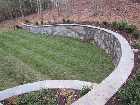 Curved Stone Retaining Wall Traditional Garden Dc Metro By