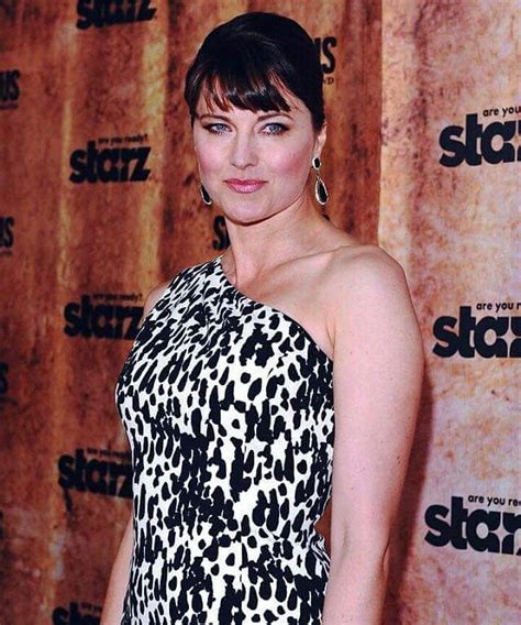96 Curtidas 2 Comentários Lucy Lawless 👑 Lucylawless No
