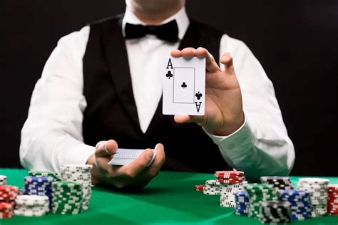 Card Dealer Things You Need To Know To Become A Professional Dealer