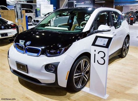 Favorite this post apr 12. 2015-BMW-i3-01 | Bmw i3, Bmw, Green car