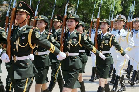 The Uniform Girls Pic China Female Military