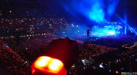 Xylobands Light Up The Ny Rangers And The Coldplay Tour Tlc Creative