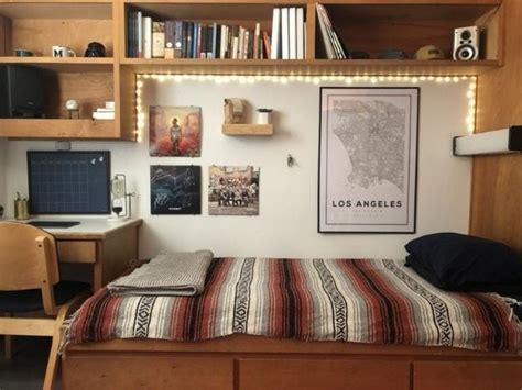 Clever Guys Dorm Room Ideas You Can Easily Recreate