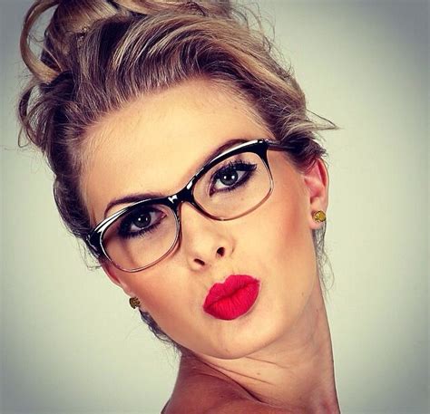 Glasses Private Eye Luscious Nerd Eyes Glasses Makeup How To Wear Shades Fashion