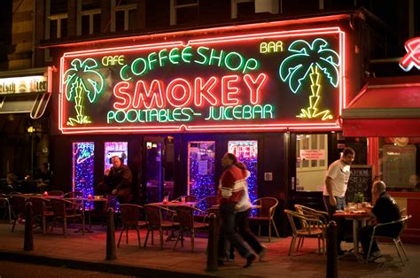 There's a freeze on coffee shop licenses. I migliori coffee shop di Amsterdam