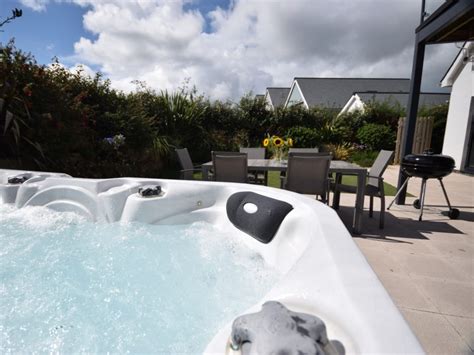 Devon Coastal Cottages With Hot Tubs Hot Tub Holidays