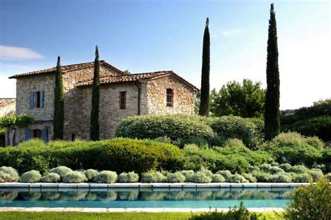 Carex Garden Design By Carolyn Mullet Italian Home Italian Garden