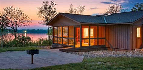 Lodging Options And Accommodations Deer Creek State Park Lodge