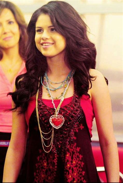 Image In Selena Gomez Collection By Lorena On We Heart It Selena Gomez Selena Gomez Cute