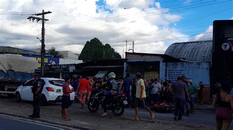 Motociclista Morre Ap S Tentar Desviar De Porta Aberta De Carro E Ser