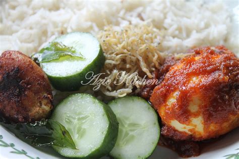 Sambal is the soul of the dish; Nasi Lemak Dengan Sambal Tumis Telur Rebus | Nasi lemak ...