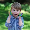 Louis de Cambridge a 2 ans ! Nouvelles photos du prince canaille et ...