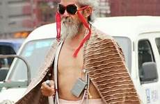 homeless chinese person grandpa fashionable most man history sharp luoyang china old because he city his internet became hotspot netizens