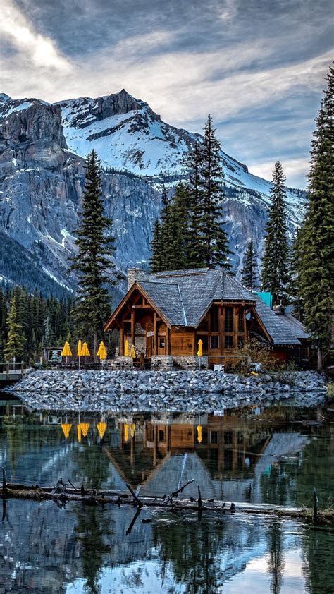 Emerald Lake Yoho National Park British Columbia Wallpaper Backiee