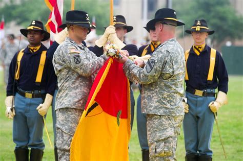 1st Cavalrys 2nd Brigade Combat Team Cases Colors Military