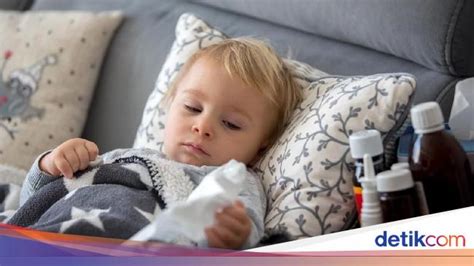 Namun penting bagi orang tua untuk mengetahui dosis dan cara penggunaan. 7 Obat Alami Penurun Panas Anak yang Sederhana