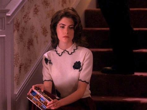 Twin Peaks Fashion Is About To Have A Major Moment