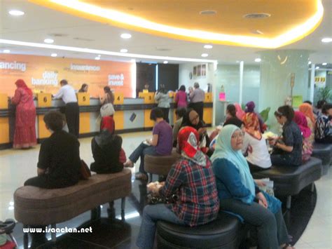 Maybank islamic berhad (100%), pt bank maybank indonesia tbk (98.54. Gold Investment - Maybank Gold Savings Account Top Up ...