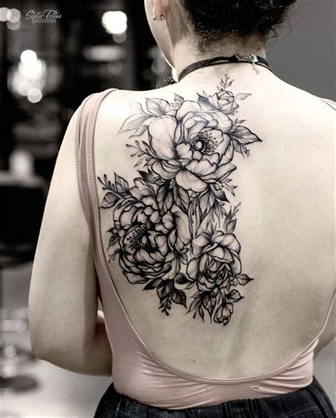 35 Amazing And Attractive Floral Tattoo Designs You Must Love Page 12