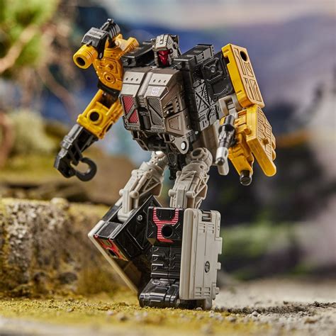 Distribution partner and customer support of isel germany ag in several countries across europe. Transformers Earthrise Deluxe Ironworks - Kapow Toys