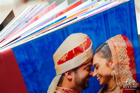 Indian Wedding Albums And Guest Books Indian Wedding Photo