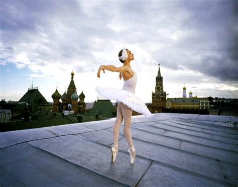 Photos Rooftop Ballerina Nadia Gracheva Prima Ballerina Bolshoi Ballet Red Square Moscow