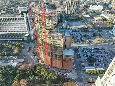 New Downtown Houston Office Skyscraper Hits Construction Milestone