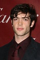 Ethan Peck - Ethnicity of Celebs | What Nationality Ancestry Race