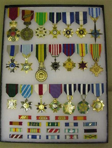 35 Arvn Vietnam Medals