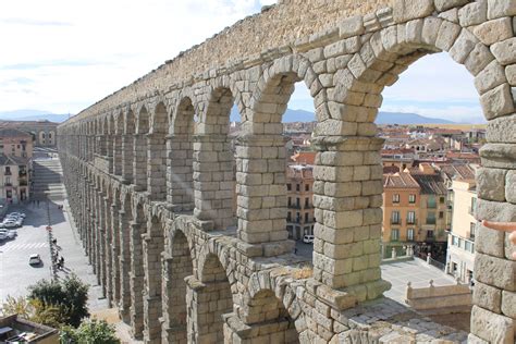 Acueducto De Segovia Arriba Study Abroad Spain Abroad