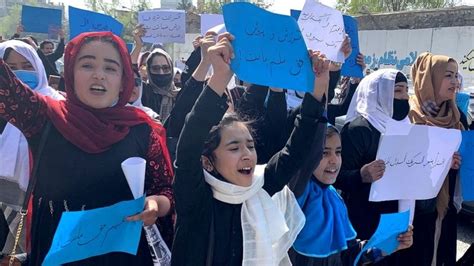 Afghanistan Protesters Urge Taliban To Reopen Girls Schools Bbc News