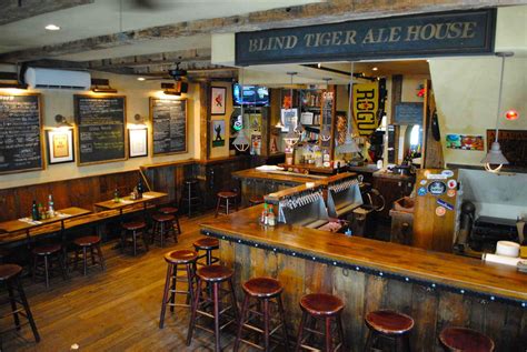 The 33 Best Beer Bars In The Country Beer Bar Best Bars In Nyc Cool Bars