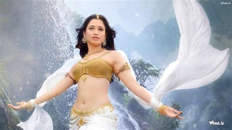 Tamanna Gallery In Bahubali Movie Hot Sex Picture
