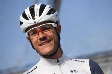 Jasper stuyven, né le 17 avril 1992 à louvain, est un coureur cycliste belge, membre de l'équipe jasper stuyven naît le 17 avril 1992 à louvain, dans le brabant flamand. Jasper Stuyven twee jaar langer bij Trek-Segafredo: "Ben ...