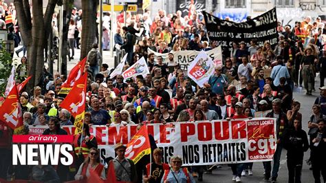 French Unions Strike Nationwide Demanding Salary Increases Denouncing