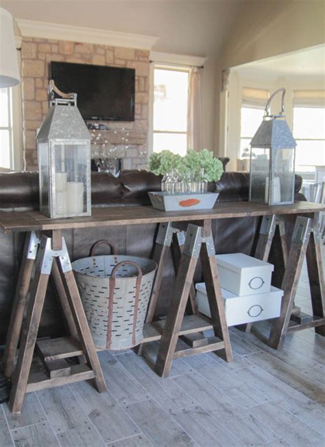 Rustic decor is all the hype these days. Rustic Home Decor