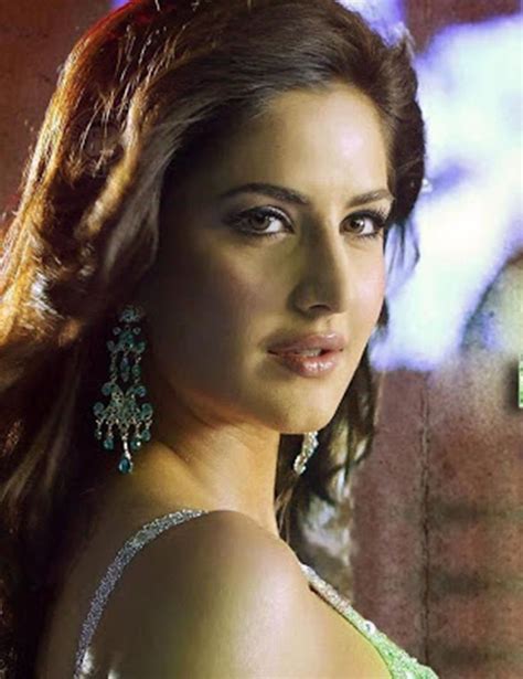 katrina kaif in race rvcj media