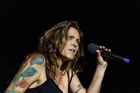 Beth Hart Beth Hart Laut De Foto