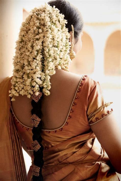 Best bridal hairstyles for this wedding season. LATEST INDIAN WEDDING SILK SAREE,JEWELLERY,WEDDING HAIR ...