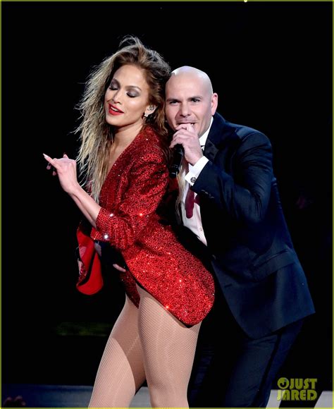 Jennifer Lopez And Iggy Azalea Slay With Booty Performance At Amas 2014 Video Photo 3248926