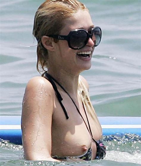 Celeb Paris Hilton Nice Nipple Slip And Sexy Nude Ass In Public Porn