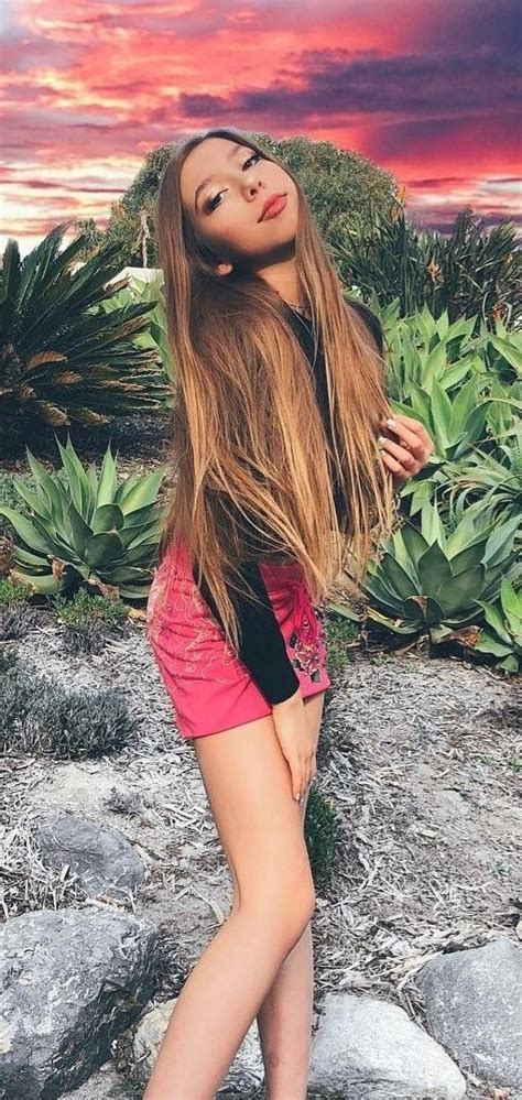 Pin By Va Man On `lulu Lambros Long Hair Styles Hair Styles Beauty