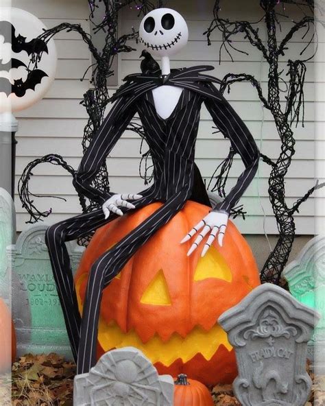 Another Jack Skellington Display 🧡 This Halloweendisplay Hallow
