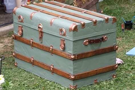 First Refinished Metal Trunk Trunk Redo Vintage Trunks Wicker