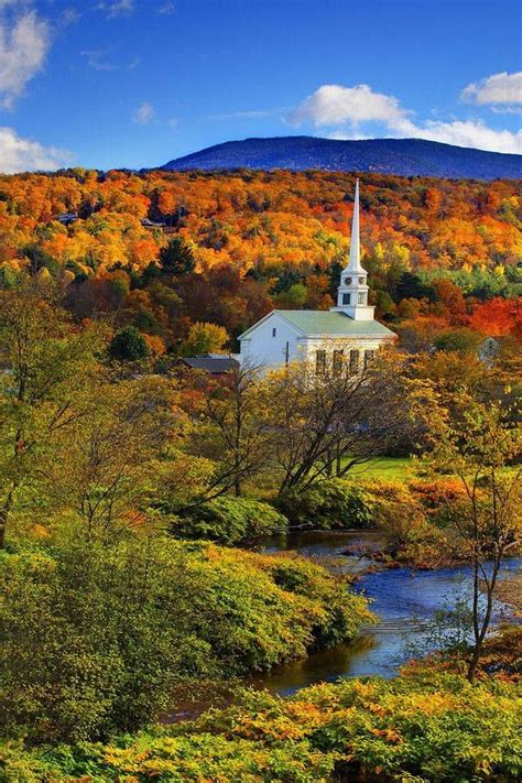 Fall In Stowe Vermont Vermont New England Most Beautiful Places