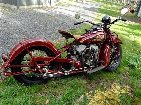 The indian motorcycle company can trace its origins back to 1901. Old school tribute to Indian motorcycles | Old school ...