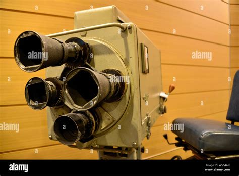Tv Camera Old Studio Hi Res Stock Photography And Images Alamy