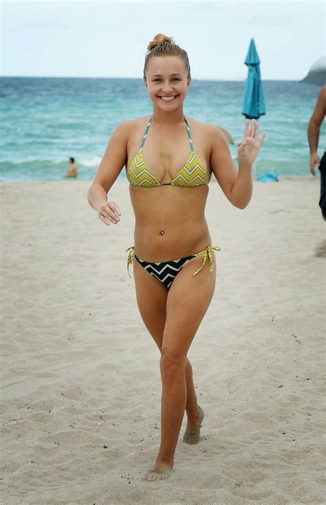 Celebrity Spandex And Bikini Hayden Panettiere In Bikini