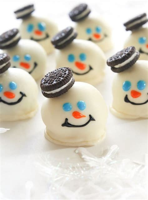 25 Insanely Easy Christmas Cookie Recipe Ideas To Keep You Busy Through
